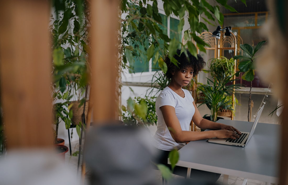 Biophilic Offices: Best Design Ideas for 2024 to Enhance Well-being and Productivity